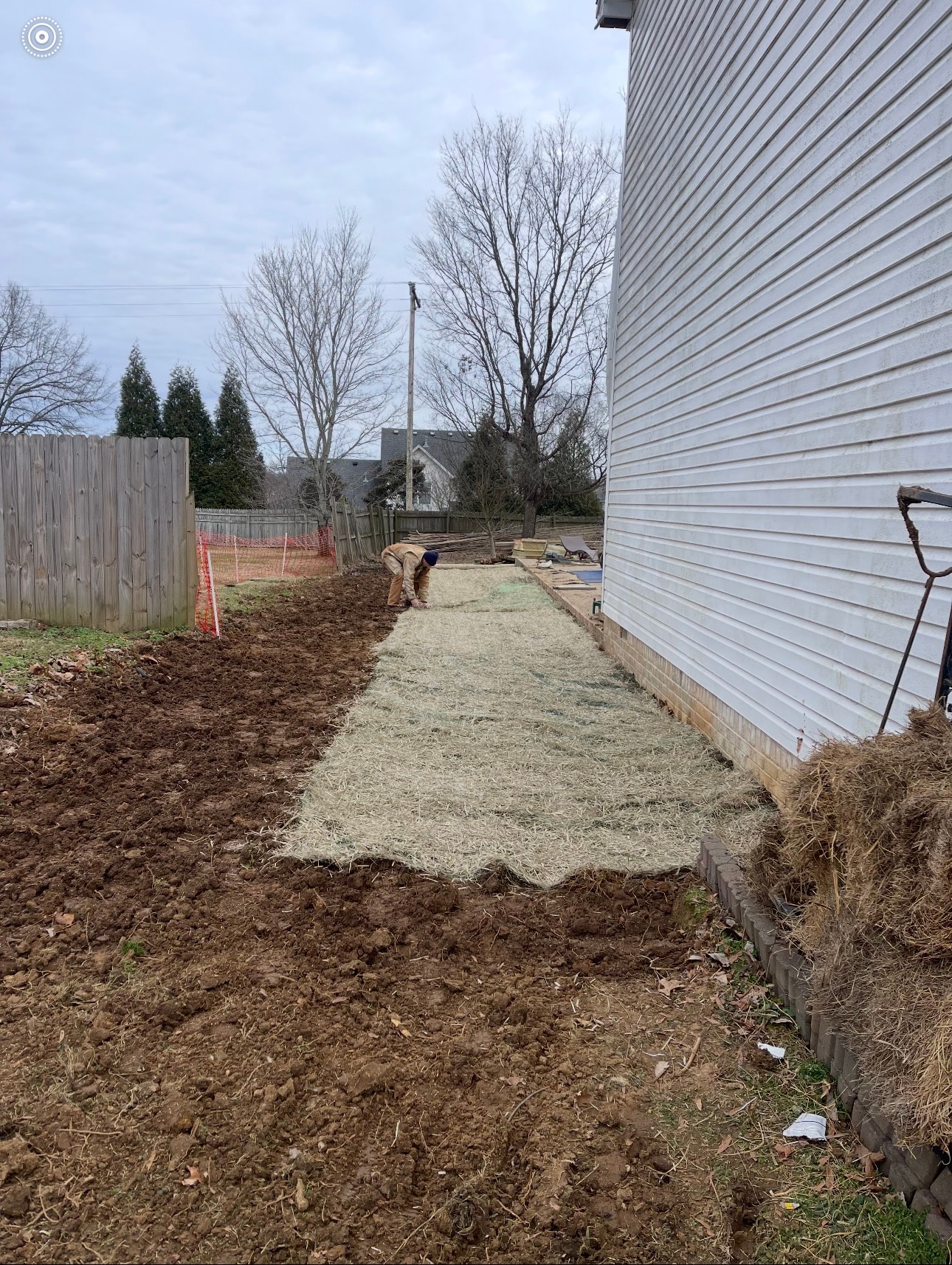 Backyard Gravel Pathway